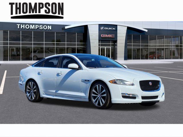 2016 Jaguar XJ R-Sport