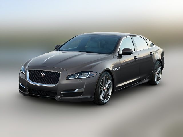 2016 Jaguar XJ R-Sport