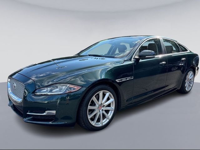 2016 Jaguar XJ R-Sport