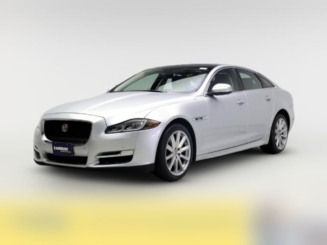 2016 Jaguar XJ R-Sport