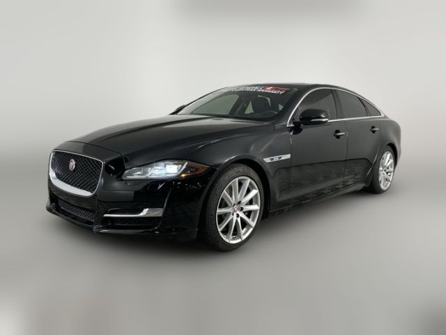 2016 Jaguar XJ R-Sport