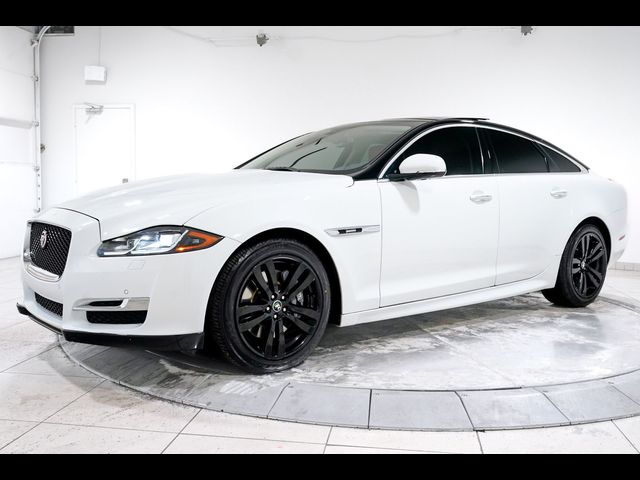 2016 Jaguar XJ R-Sport