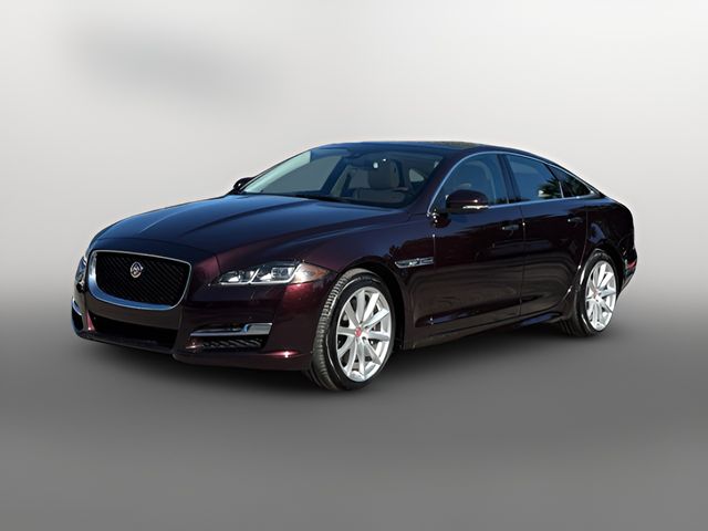 2016 Jaguar XJ R-Sport