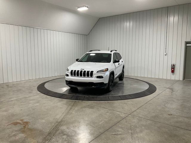 2016 Jeep Cherokee Altitude