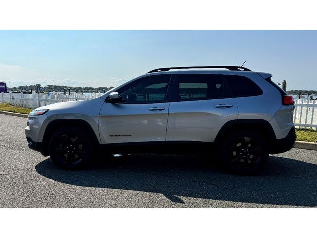 2016 Jeep Cherokee Altitude