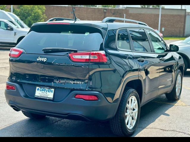 2016 Jeep Cherokee Sport