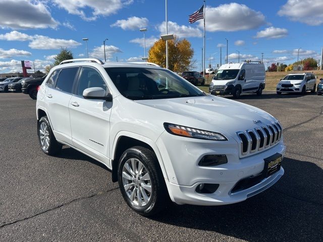 2016 Jeep Cherokee Overland