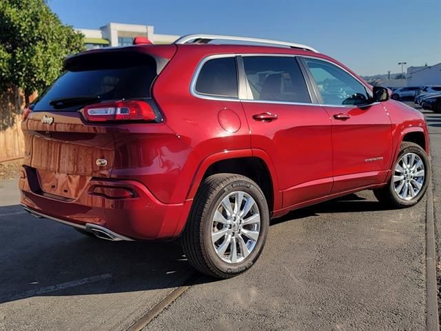 2016 Jeep Cherokee Overland