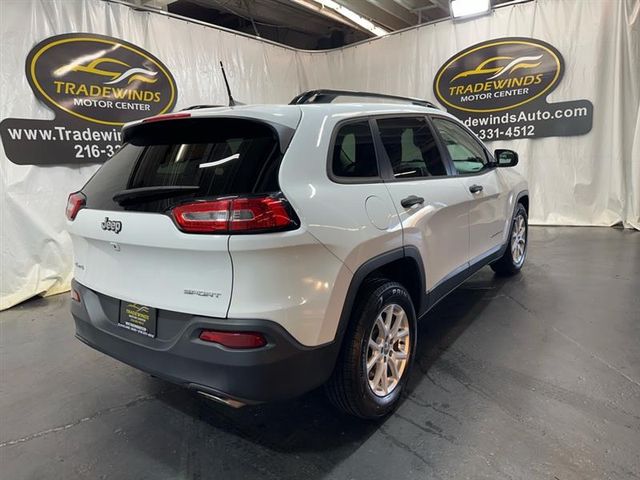 2016 Jeep Cherokee Sport