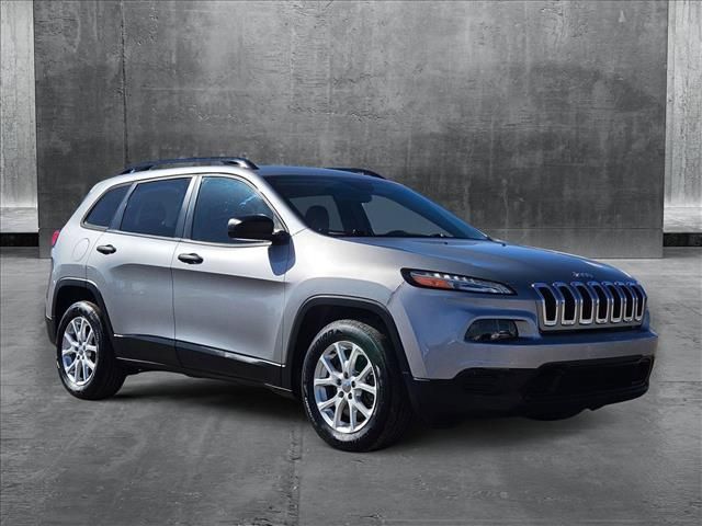 2016 Jeep Cherokee Sport