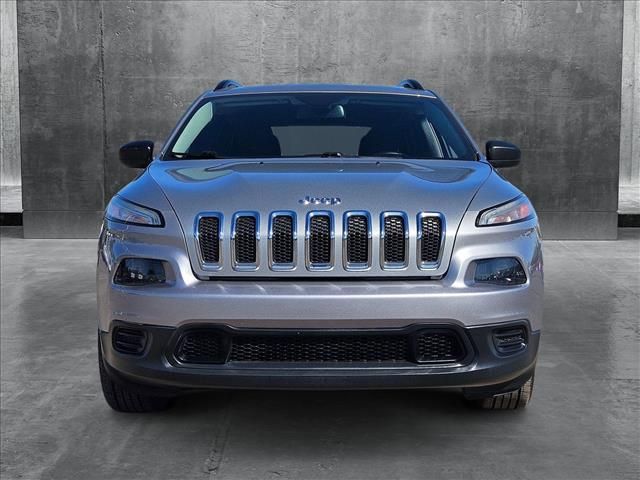 2016 Jeep Cherokee Sport