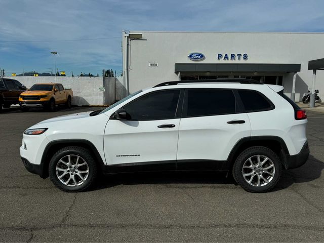 2016 Jeep Cherokee Sport