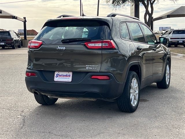 2016 Jeep Cherokee Sport