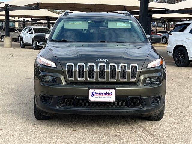 2016 Jeep Cherokee Sport