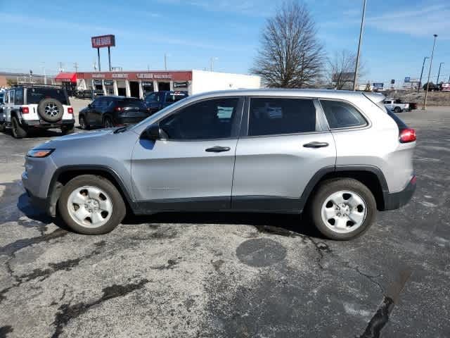 2016 Jeep Cherokee Sport