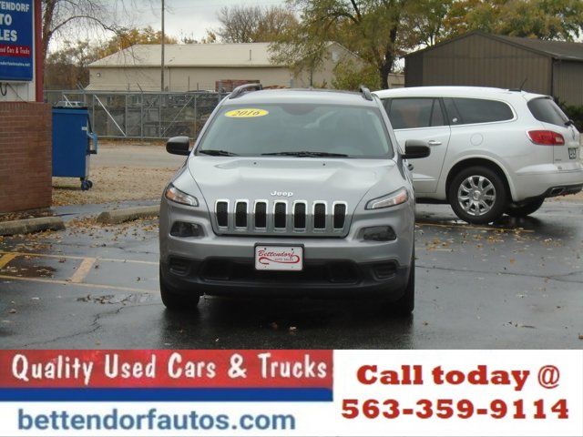 2016 Jeep Cherokee Sport