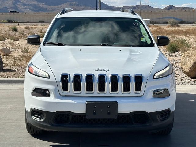 2016 Jeep Cherokee Sport