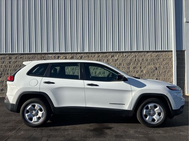 2016 Jeep Cherokee Sport