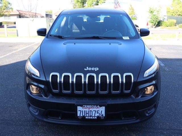 2016 Jeep Cherokee Sport