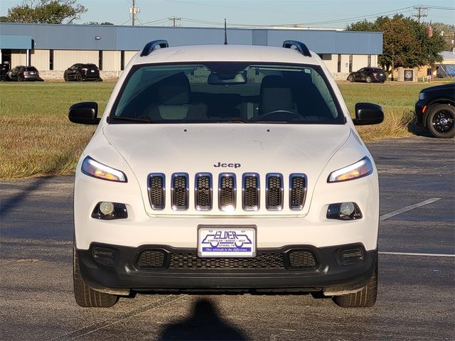 2016 Jeep Cherokee Sport