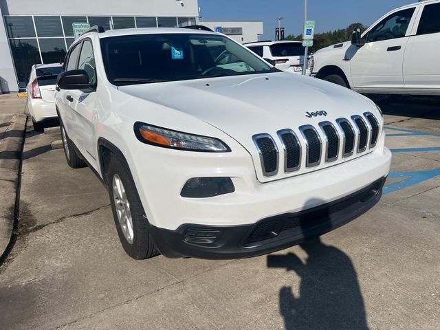 2016 Jeep Cherokee Sport