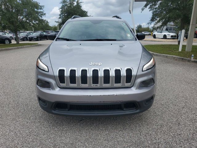 2016 Jeep Cherokee Sport