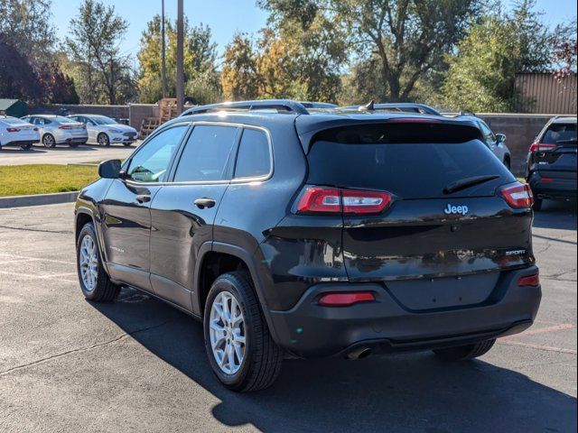 2016 Jeep Cherokee Sport