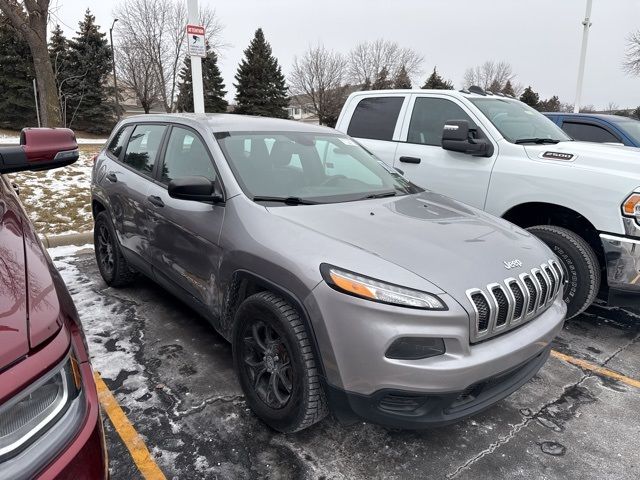 2016 Jeep Cherokee Sport