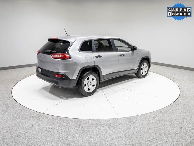 2016 Jeep Cherokee Sport