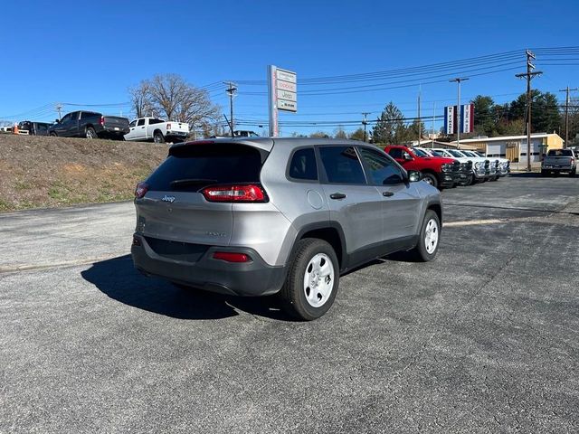 2016 Jeep Cherokee Sport