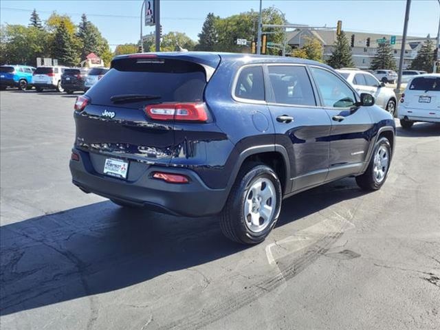 2016 Jeep Cherokee Sport