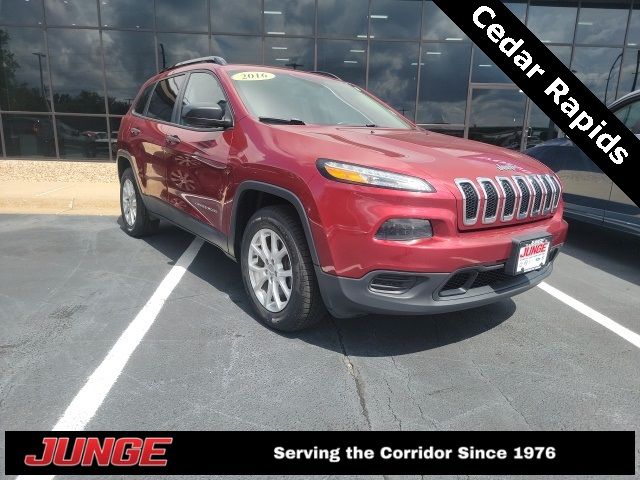2016 Jeep Cherokee Sport