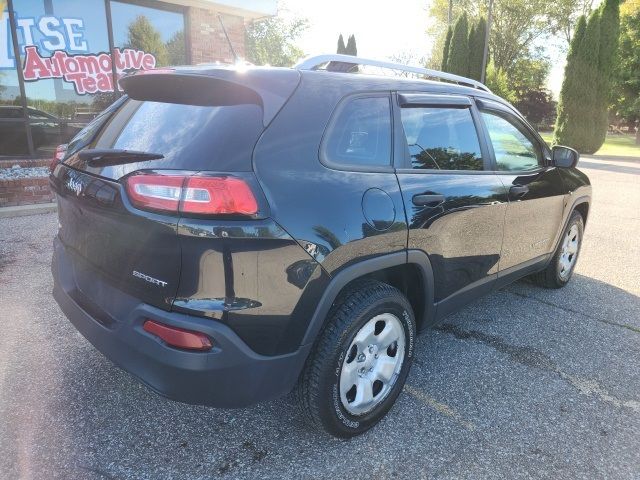 2016 Jeep Cherokee Sport