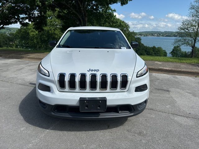 2016 Jeep Cherokee Sport