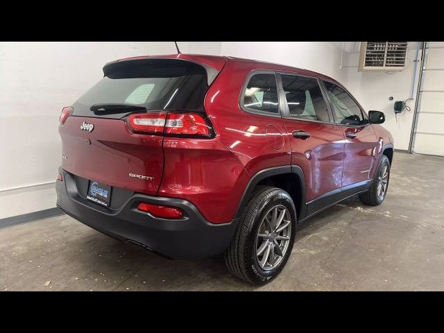 2016 Jeep Cherokee Sport