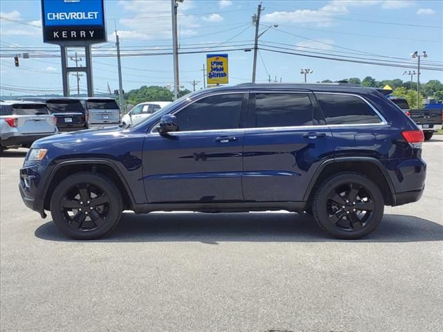 2016 Jeep Grand Cherokee Laredo