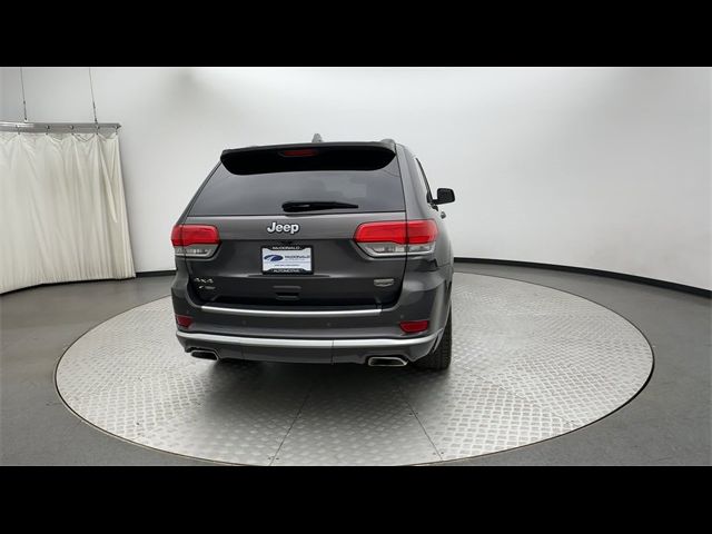 2016 Jeep Grand Cherokee Summit