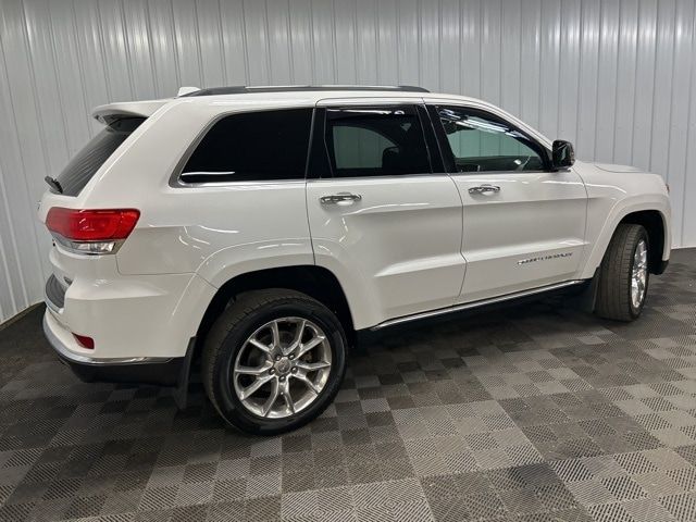 2016 Jeep Grand Cherokee Summit