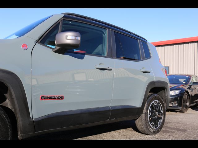 2016 Jeep Renegade Trailhawk