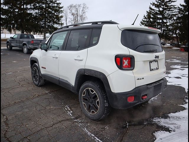 2016 Jeep Renegade Trailhawk