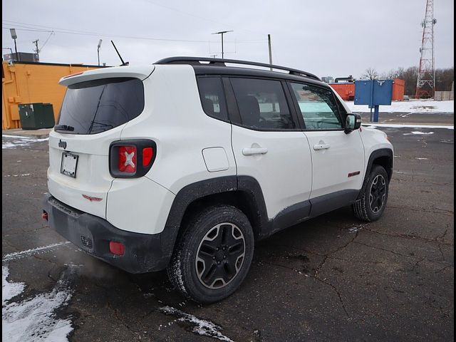 2016 Jeep Renegade Trailhawk