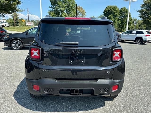 2016 Jeep Renegade Justice