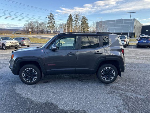 2016 Jeep Renegade Trailhawk