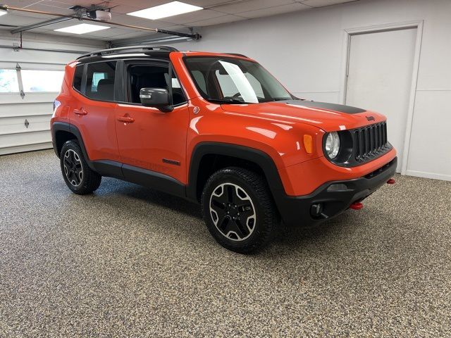 2016 Jeep Renegade Trailhawk