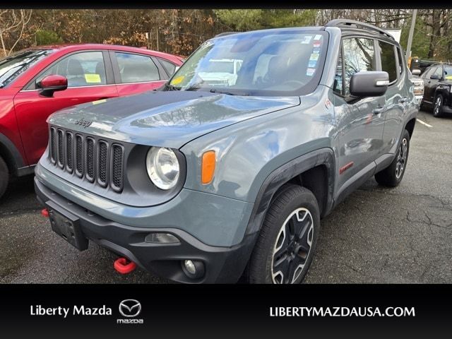 2016 Jeep Renegade Trailhawk