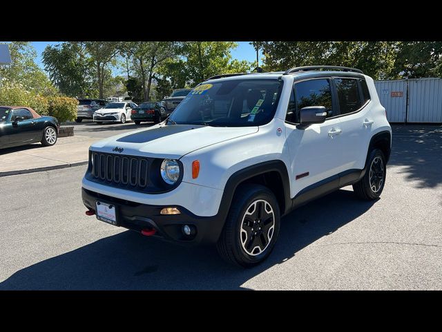 2016 Jeep Renegade Trailhawk