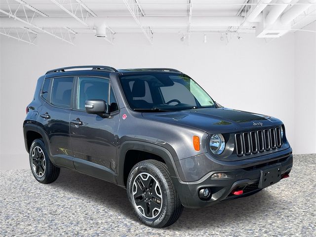 2016 Jeep Renegade Trailhawk