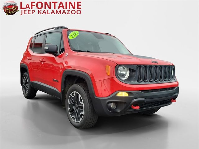 2016 Jeep Renegade Trailhawk