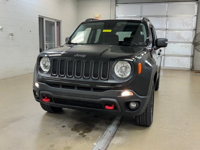 2016 Jeep Renegade Trailhawk