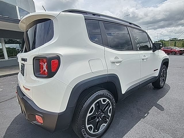 2016 Jeep Renegade Trailhawk